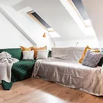 بيت ضيافة Hetenyi Apartmanhaz Es Birtok 4*