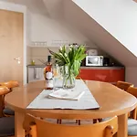Hetenyi Apartmanhaz Es Birtok