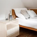 بيت ضيافة Hetenyi Apartmanhaz Es Birtok