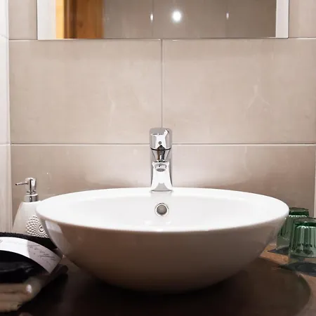 Hetenyi Apartmanhaz Es Birtok Penzion