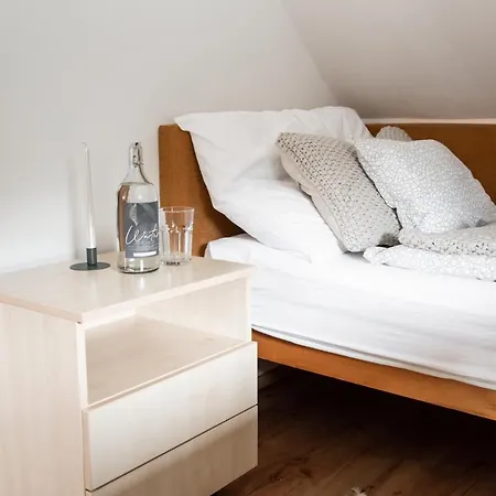 Gasthof Hetenyi Apartmanhaz Es Birtok