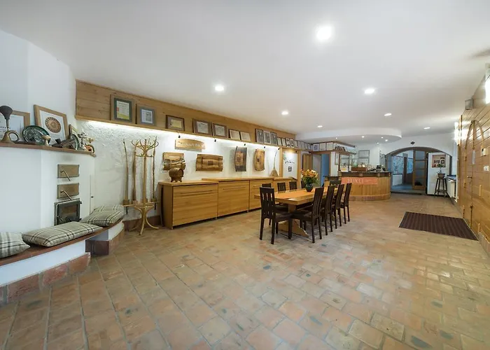Hetenyi Apartmanhaz Es Birtok Mecseknádasd