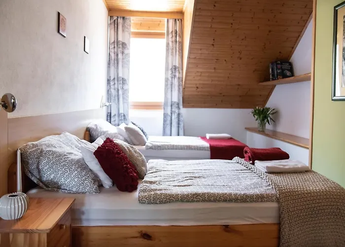 Penzion Hetenyi Apartmanhaz Es Birtok