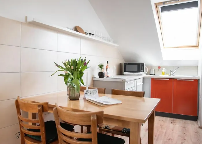 Hetenyi Apartmanhaz Es Birtok 4*